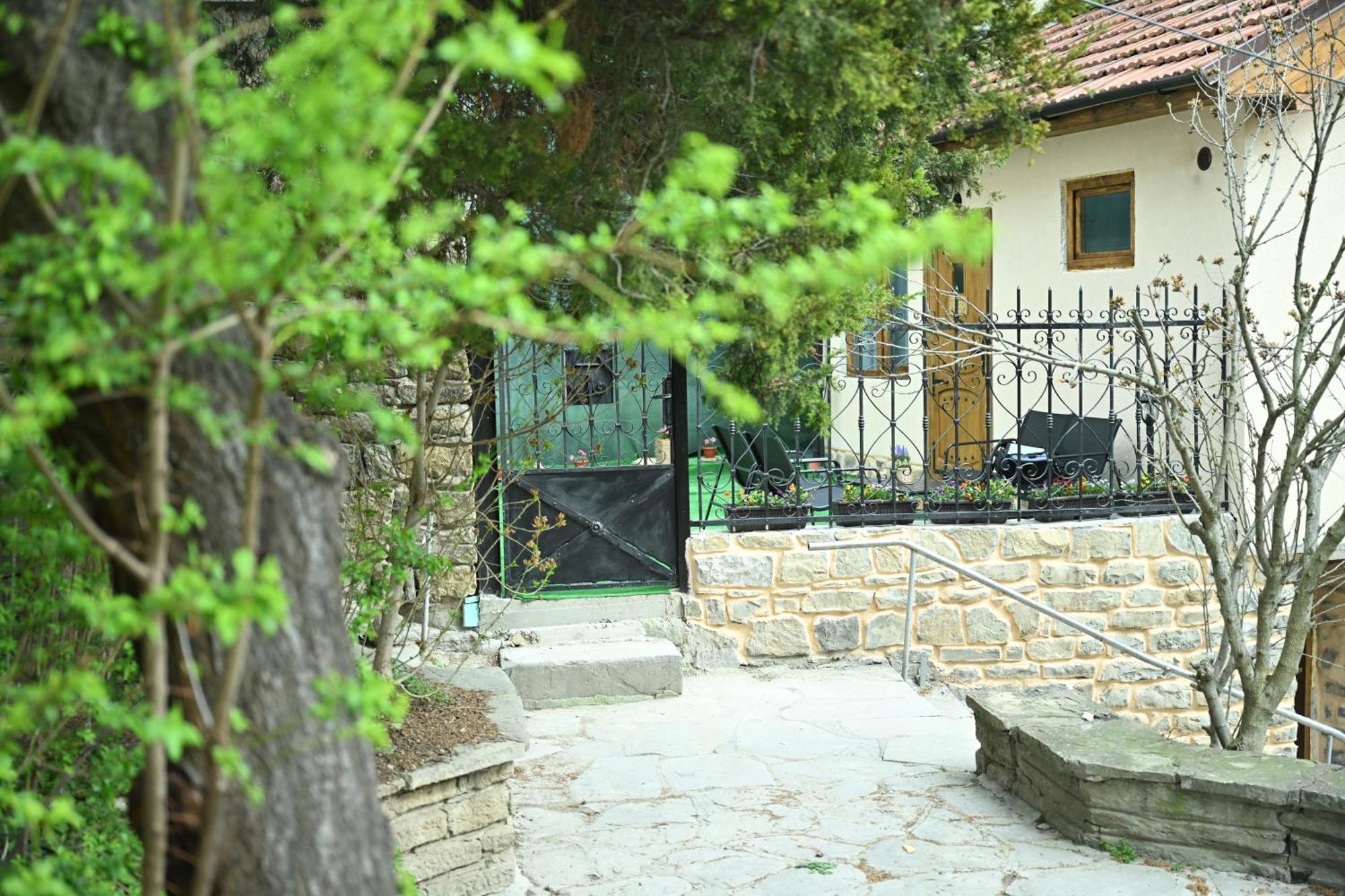 Апартамент Център Veliko Tărnovo Esterno foto